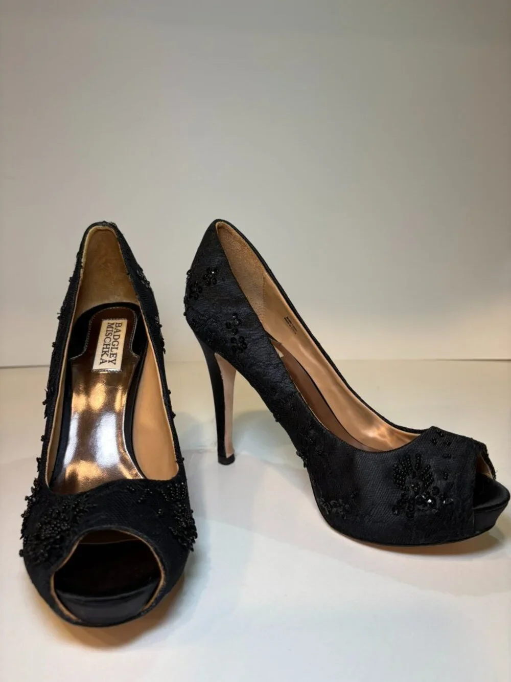 Badgley Mischka Whimsigoth Black Lace Sequin Peep Toe Platform Heels 8M